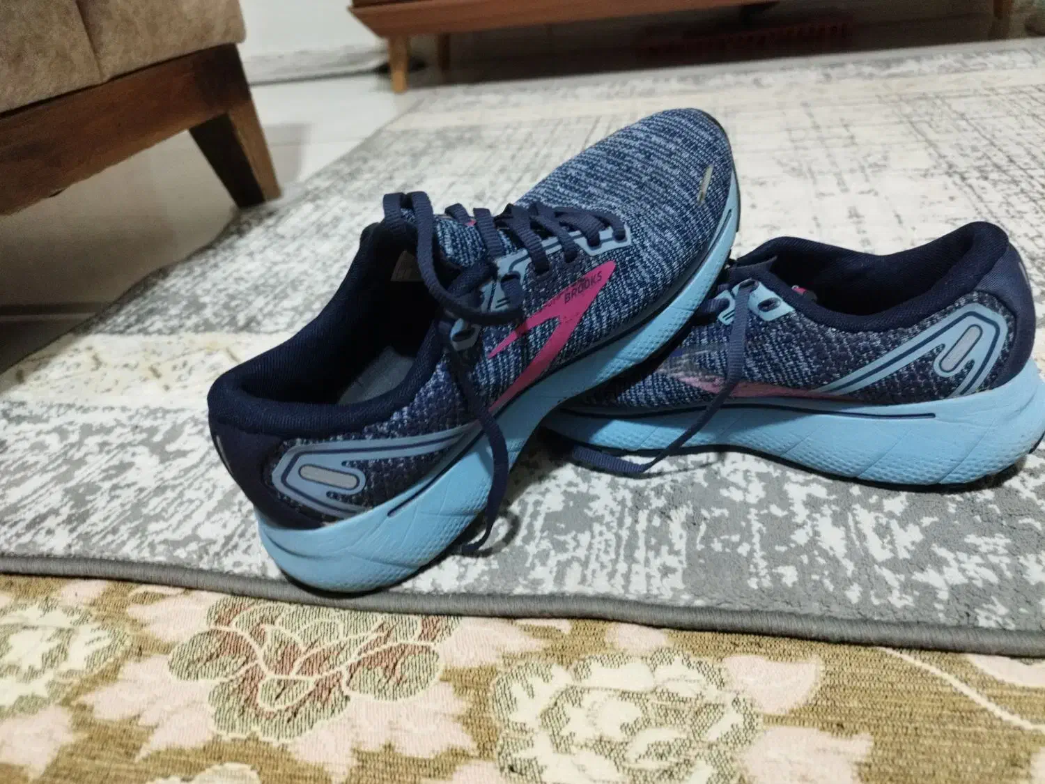 کفش بروکس گاست۱۴|کیف، کفش، کمربند|شیراز, پودنک|دیوار