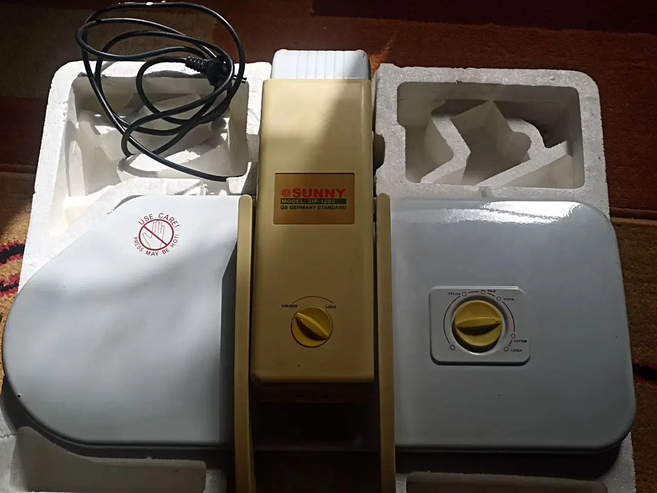 اتو پرسی سانی صحیح وسالم|اتو و لوازم اتو|قرچک, زیبا شهر|دیوار