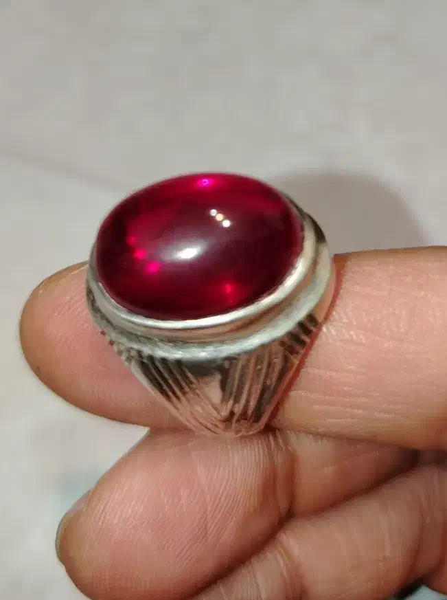 انگشتر لعل سرخ|بدلیجات|ملایر, |دیوار