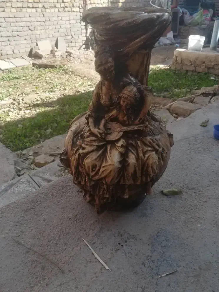 گلدان فروشی|گل و گیاه طبیعی|هیرمند, |دیوار