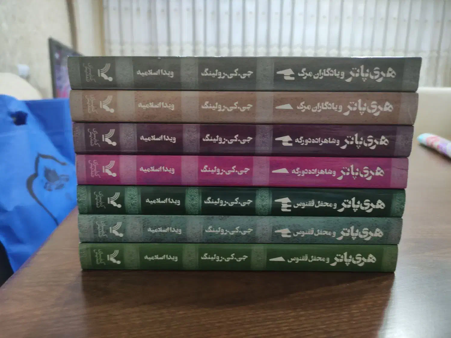 جلد ۵ تا ۷ کتاب هری پاتر مجموعا ۷ کتاب|کتاب و مجله آموزشی|شیراز, فضل‌آباد|دیوار
