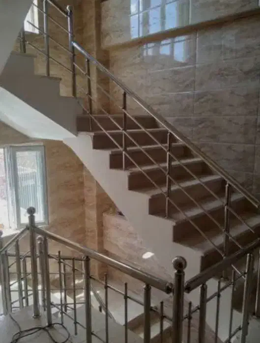 نظافت راه پـلـه ۴۰۰|خدمات نظافت|نسیمشهر, |دیوار