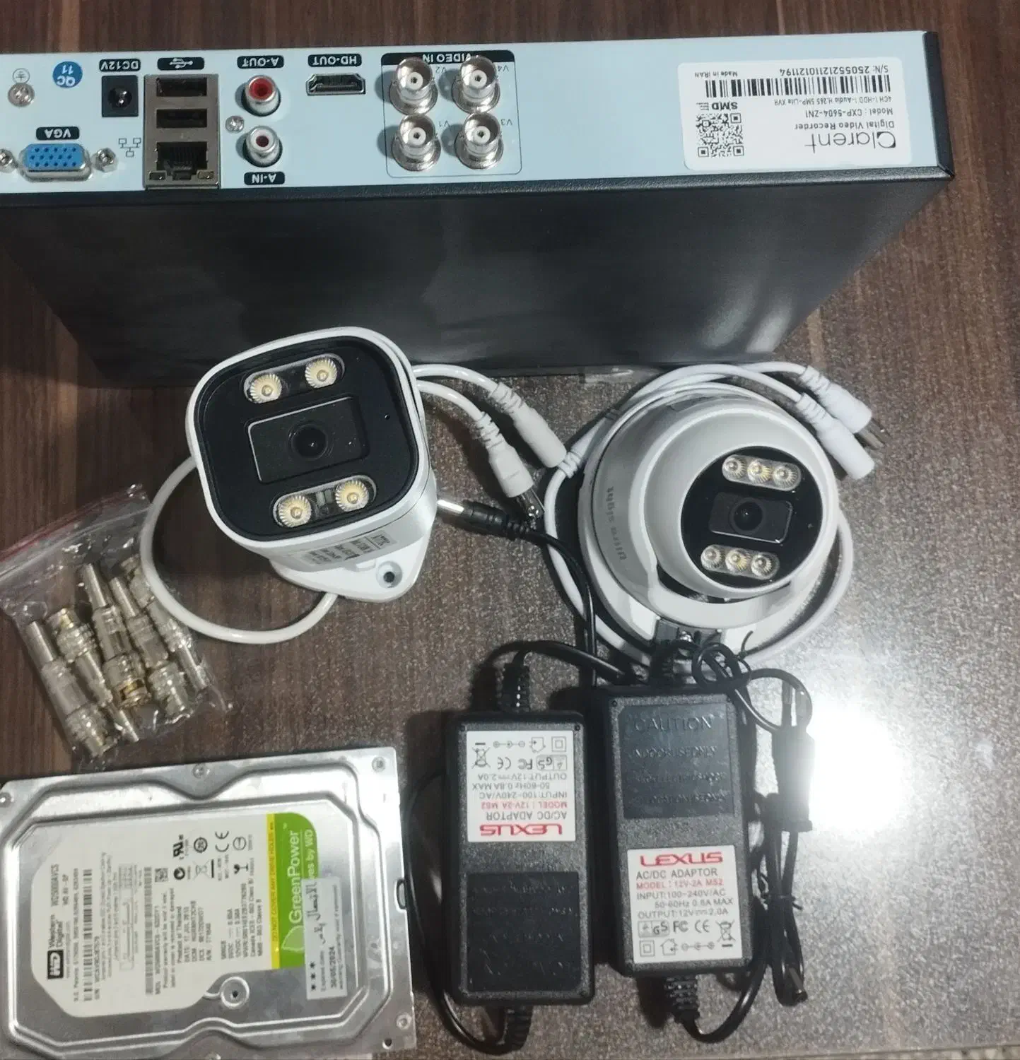 پک کامل دوربین مداربسته|دوربین مداربسته|تربتحیدریه, میدان مرکزی|دیوار