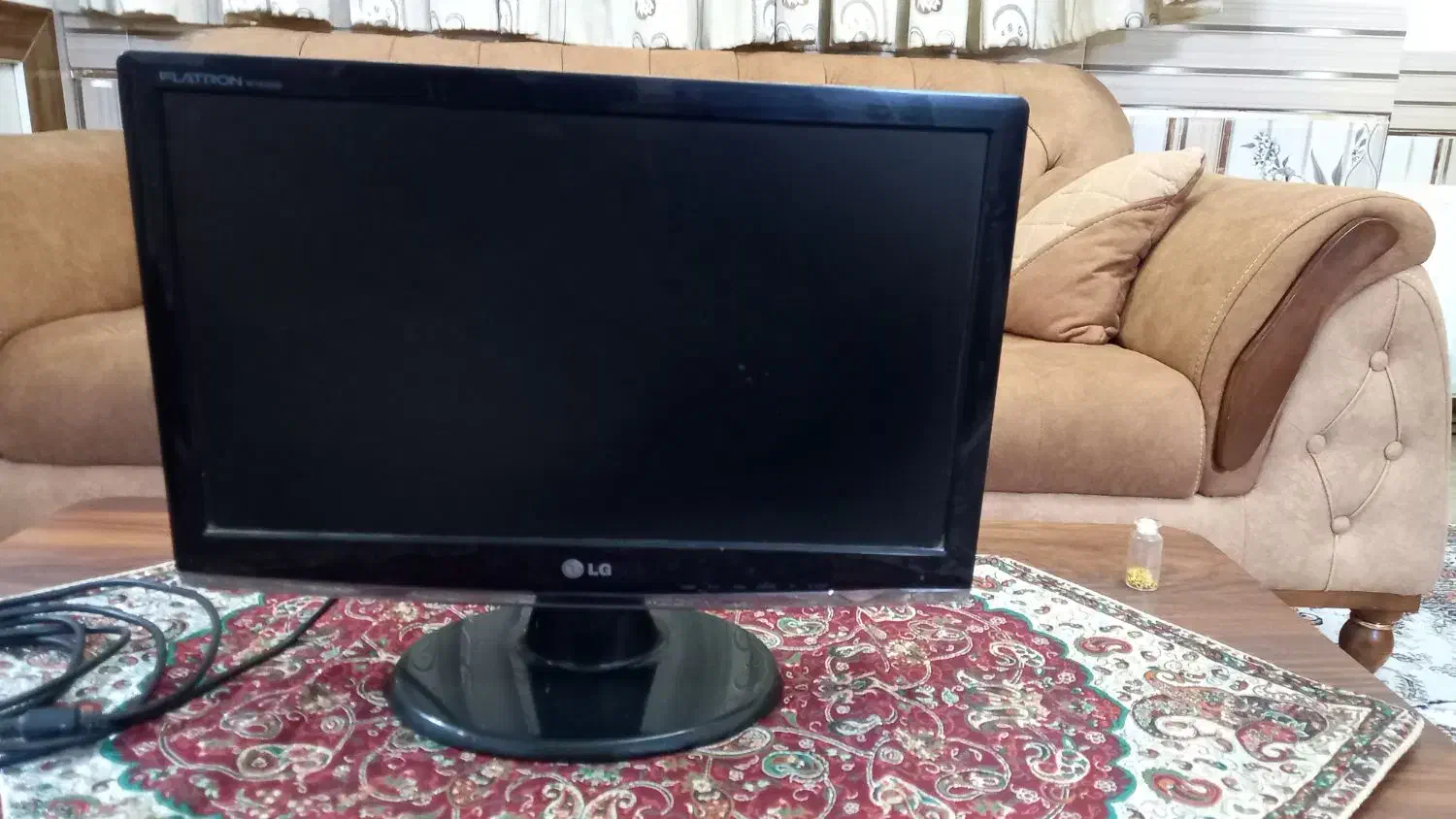 مانیتور LG|قطعات و لوازم جانبی رایانه|زاهدان, |دیوار