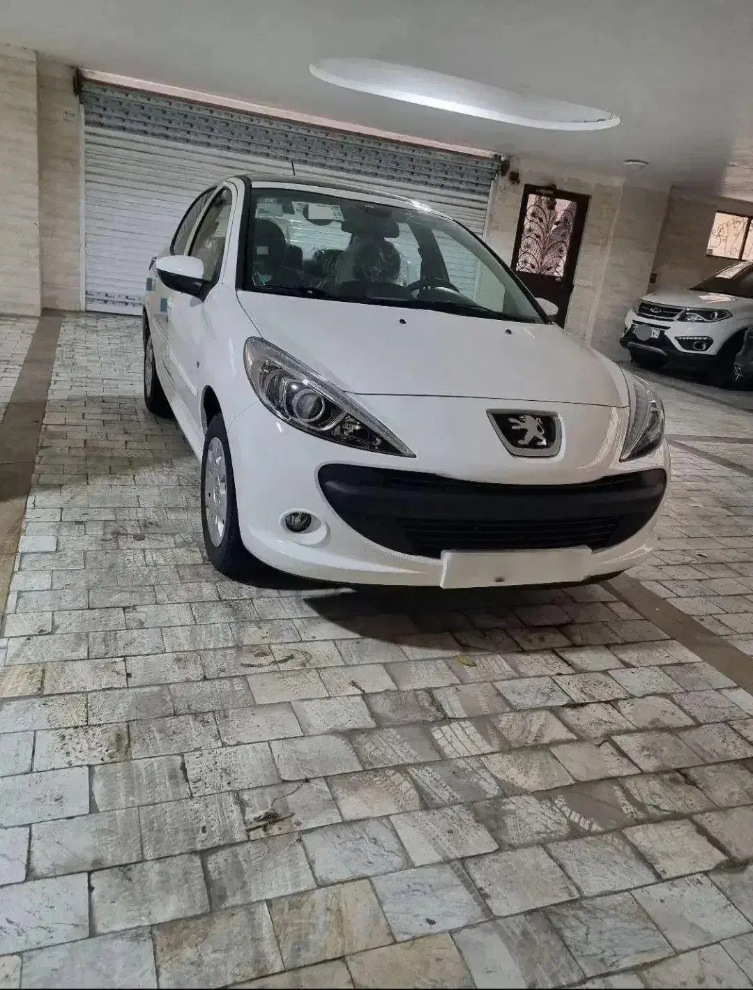 پژو ۲۰۷ پانا مدل ۴۰۴|خودرو سواری و وانت|اهواز, ۲۴ متری|دیوار