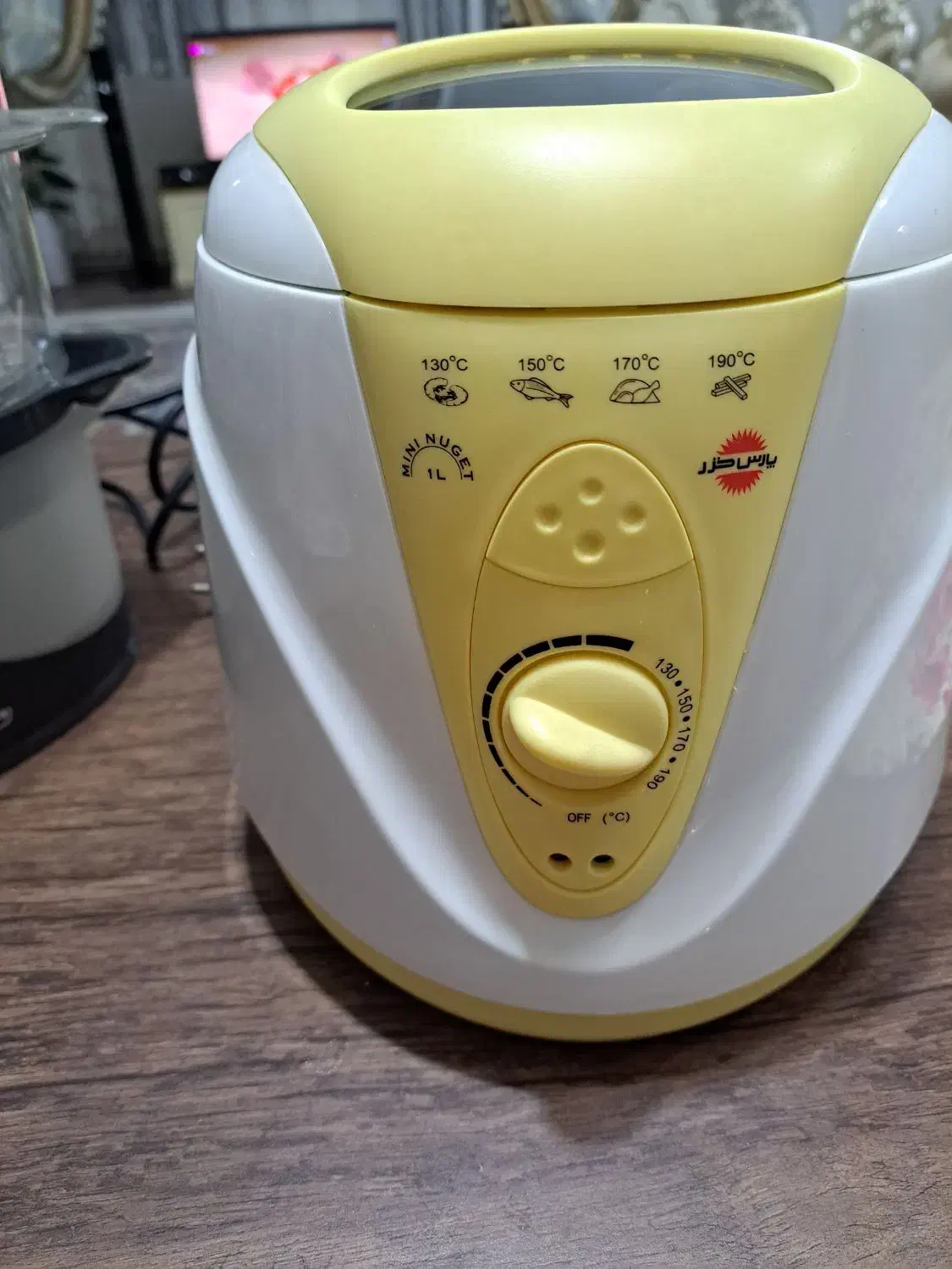 سرخکن، هواپز|ظروف پخت‌وپز|کرج, اصفهانی‌ها|دیوار