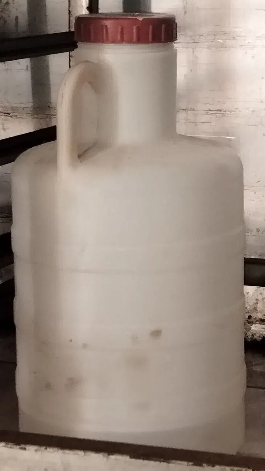 دبه|ظروف نگهدارنده، پلاستیکی، یک‌بارمصرف|یزد, |دیوار