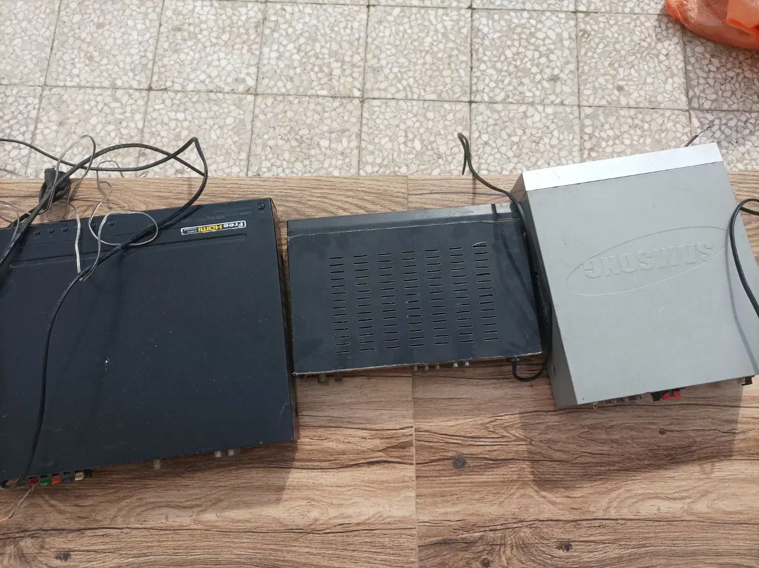 دستگاه|پخشکننده DVD و ویدیو|رشت, پسیخان|دیوار