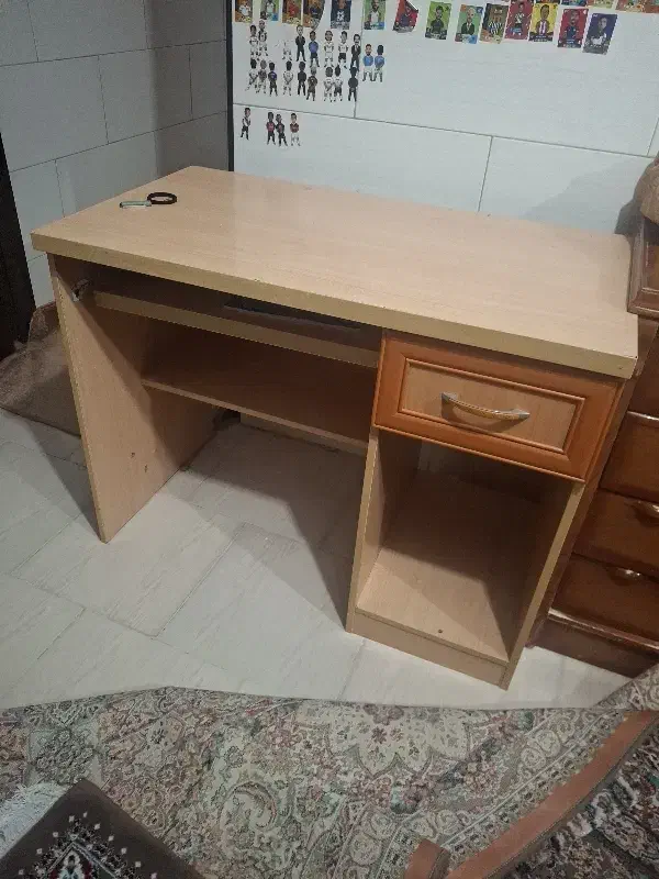 میز وکمد|میز تحریر و کامپیوتر|اسلام‌شهر, شهرک مهدیه|دیوار