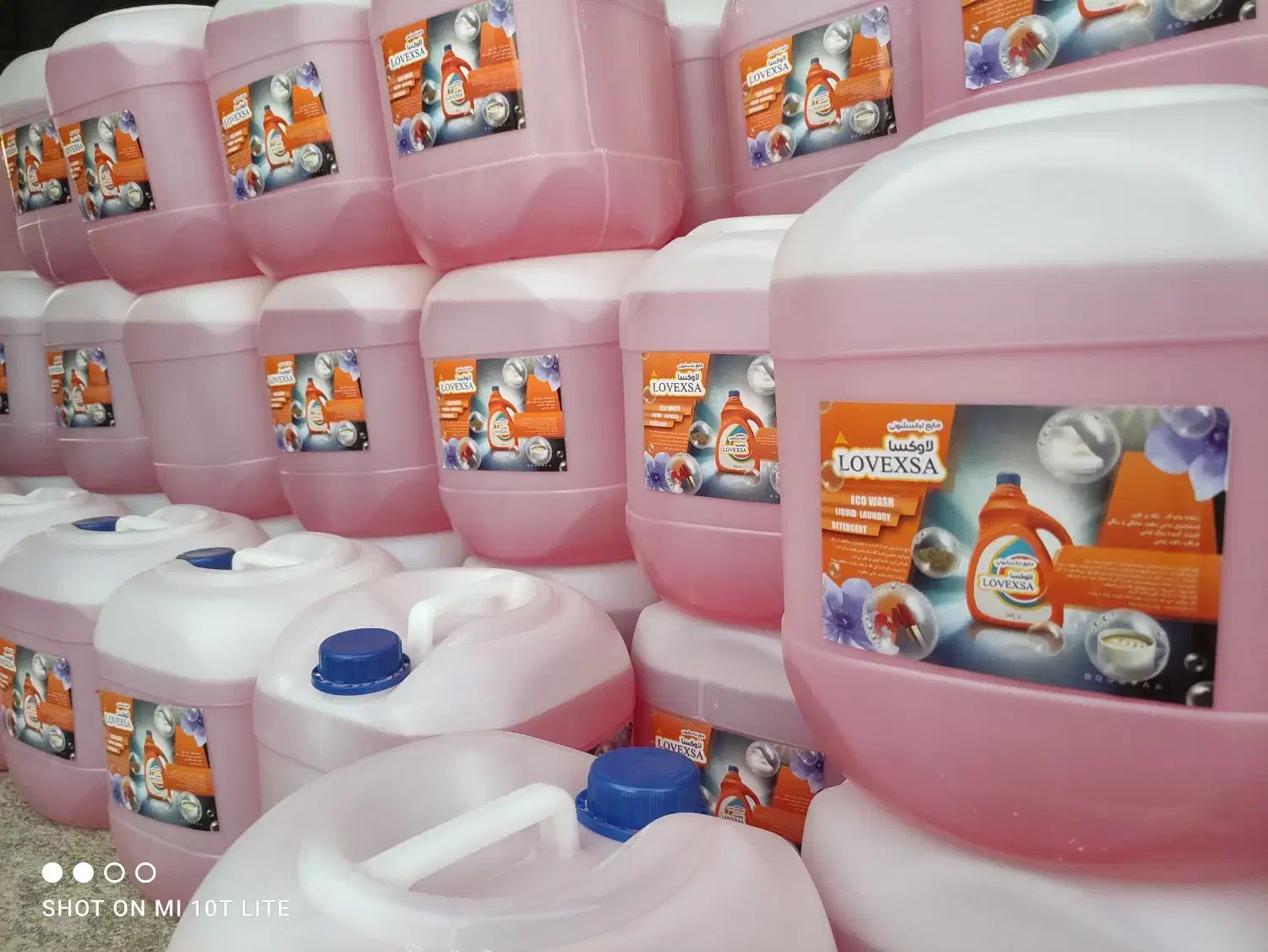 تولید شامپو سر و بدن Lovexa|مواد شوینده و دستمال کاغذی|تهران, دروس|دیوار