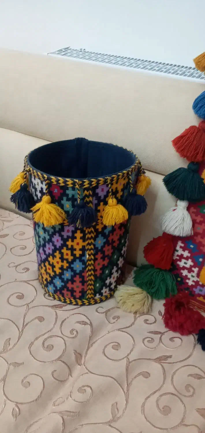 آینه وسطل سنتی|صنایع دستی و سایر لوازم تزئینی|شیراز, شاه قلی بیگی|دیوار