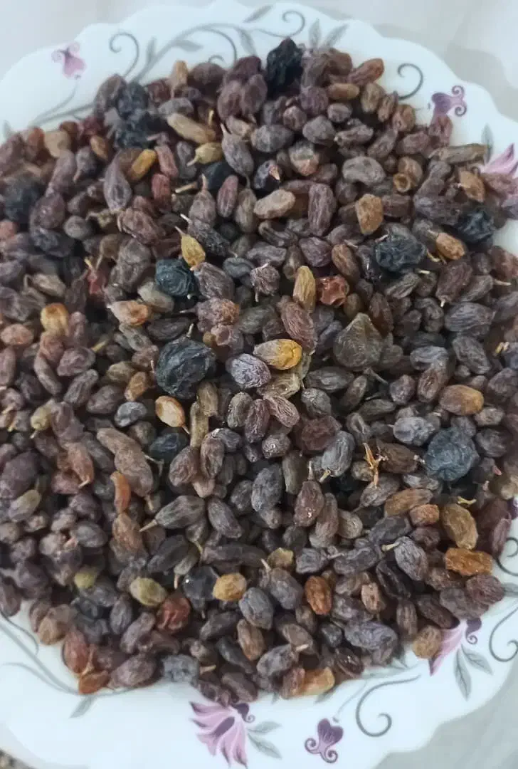 کشمش تمیز و درجه یک ،بدون هسته|خوردنی و آشامیدنی|مرودشت, بیست متری بیمارستان|دیوار