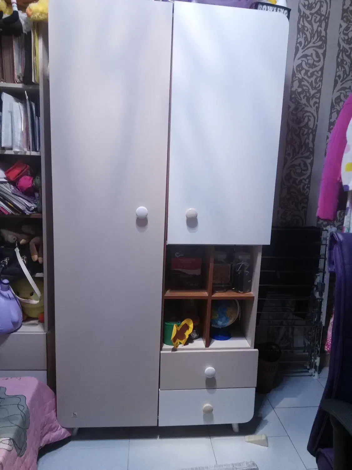 کمد کودک|تخت و صندلی بچه|رشت, جهاد|دیوار