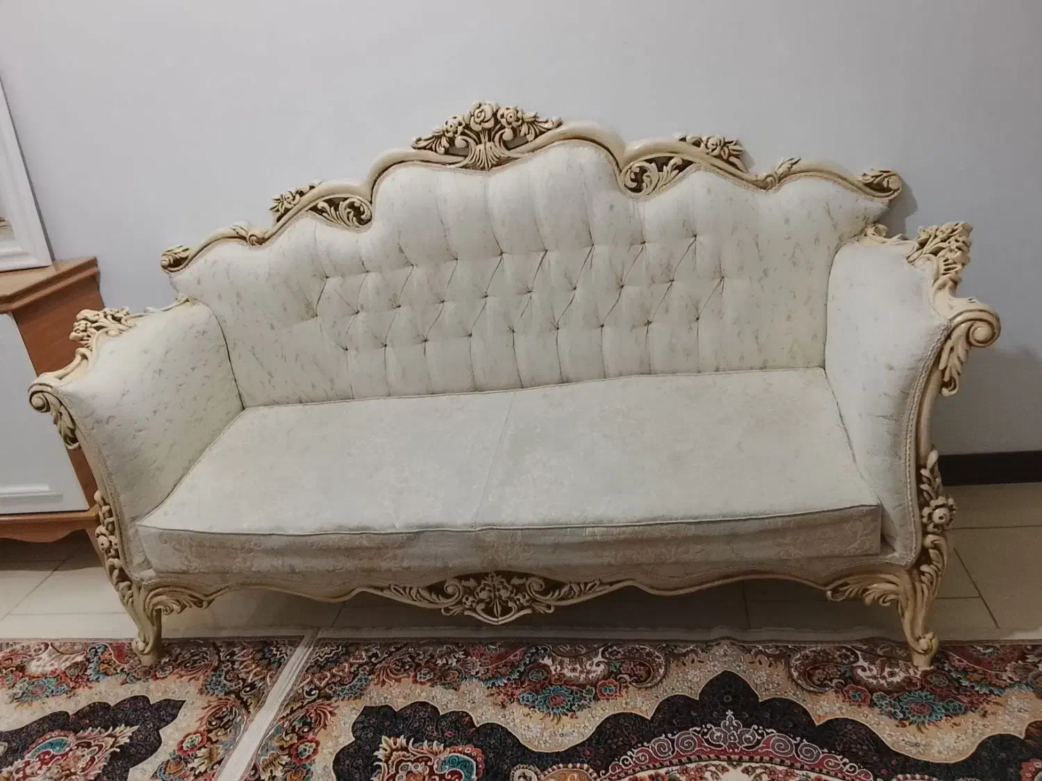 ست مبل ۷نفره کلاسیک|مبلمان خانگی و میز عسلی|قرچک, باقرآباد|دیوار