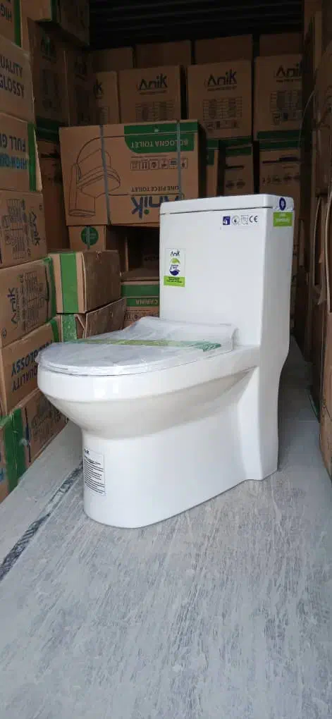 توالت فرنگی|لوازم سرویس بهداشتی|کیش, |دیوار