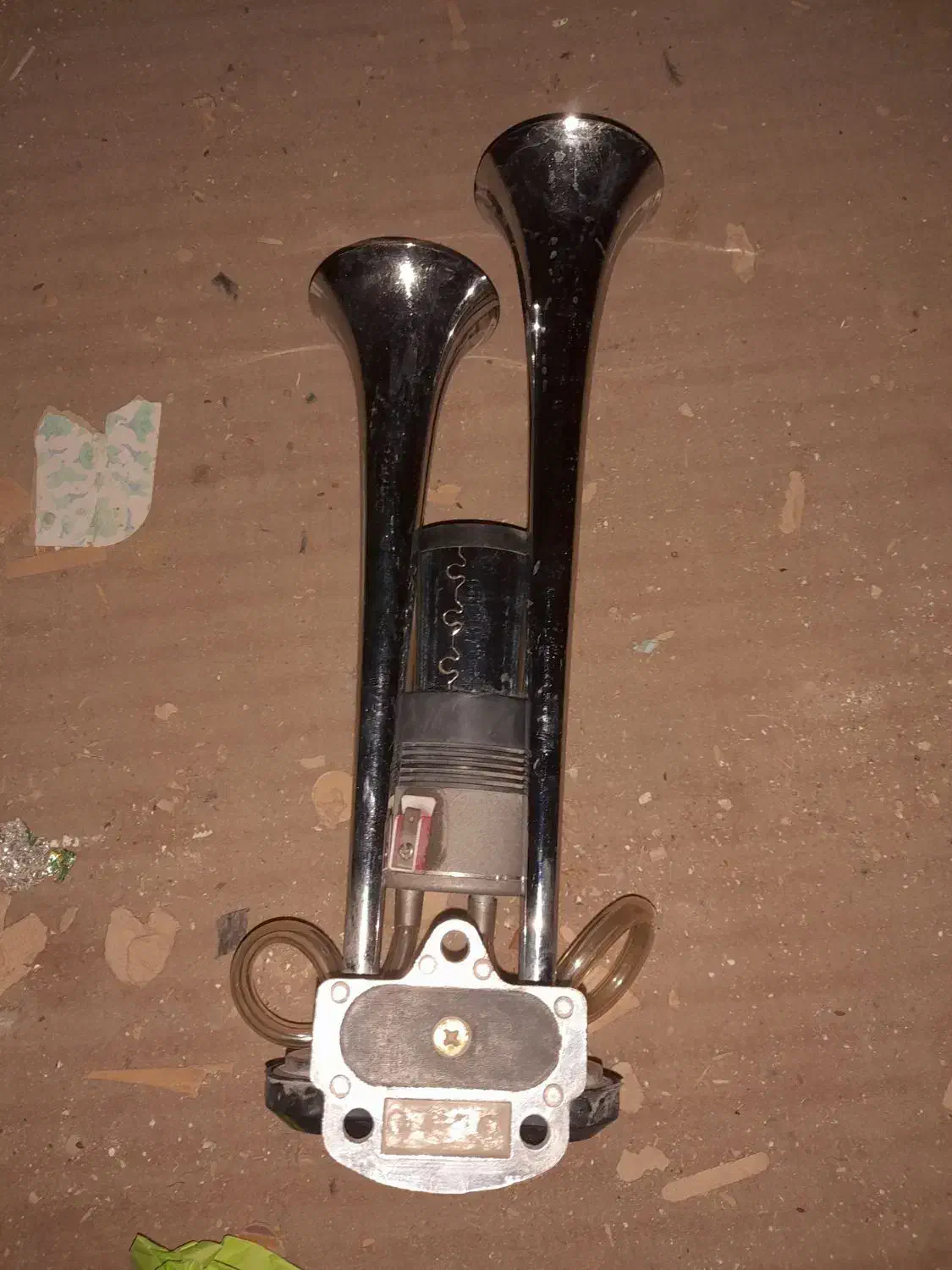 بوق تک اسکانیا و دولول رگباری|قطعات یدکی و لوازم جانبی|مشهد, خواجه ربیع|دیوار