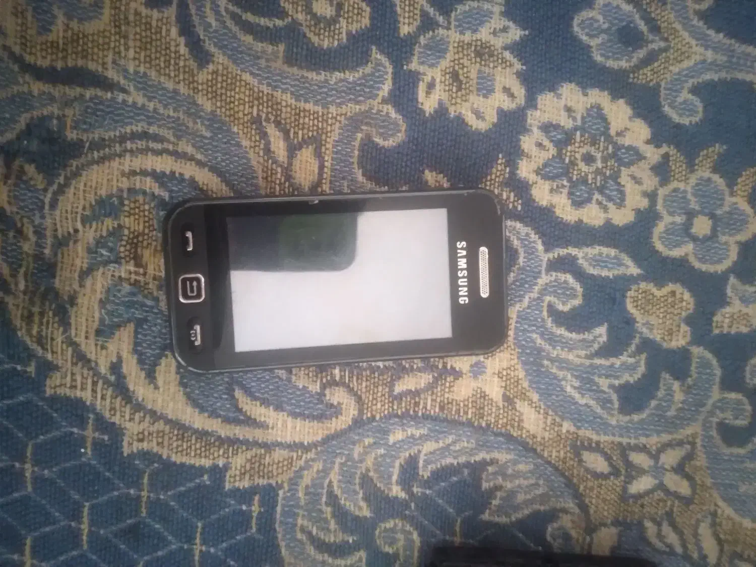 گوشی|موبایل|تربت‌حیدریه, منظر|دیوار