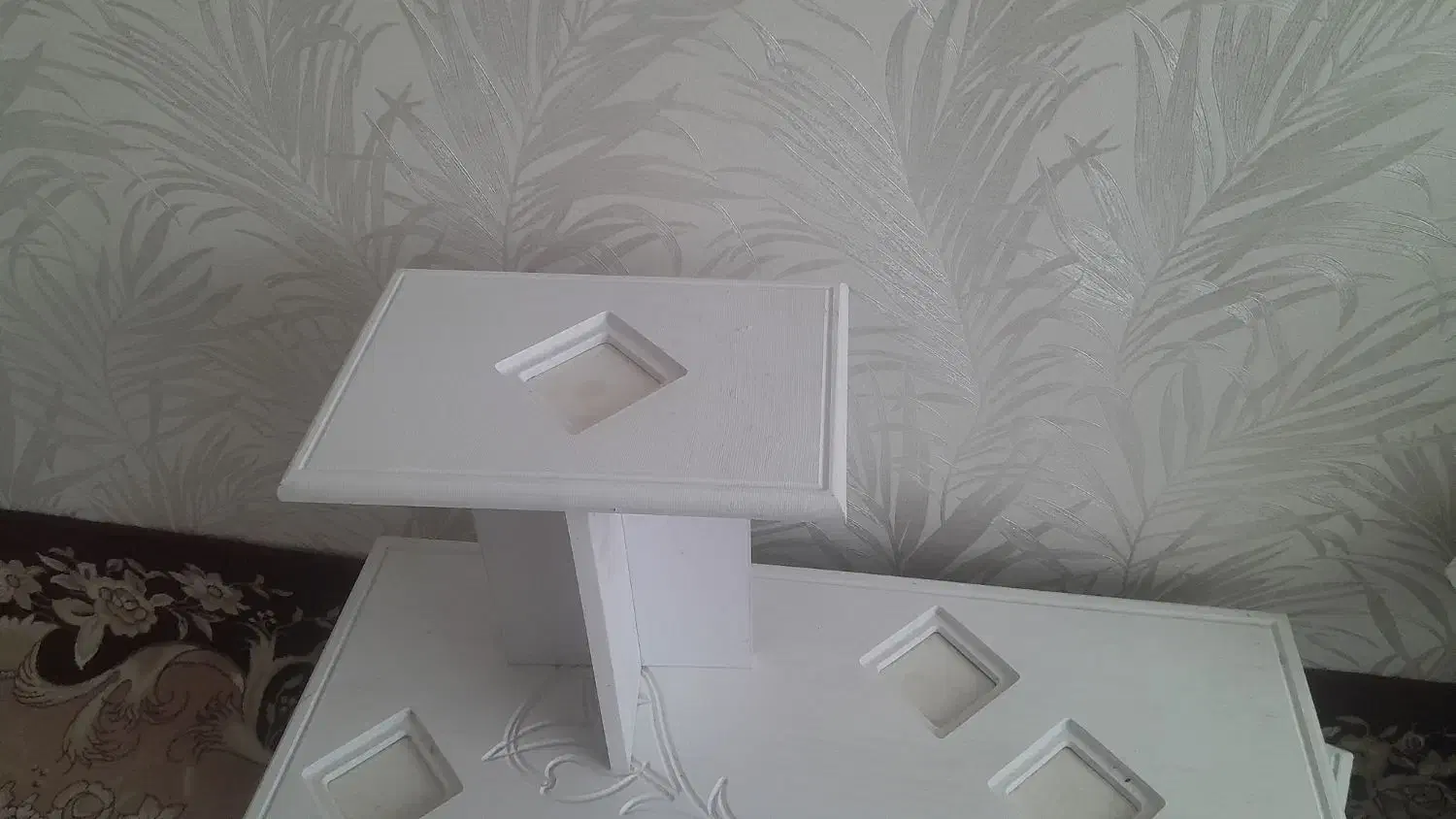 عسلی سفید|مبلمان خانگی و میز عسلی|بروجرد, |دیوار