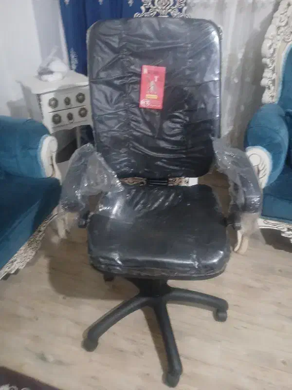 صندلی اداری|مبلمان اداری|رباط‌کریم, نصیرشهر|دیوار