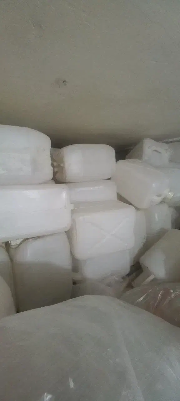 گالن های خالی ۲۰ کیلویی|ظروف نگهدارنده، پلاستیکی، یکبارمصرف|کرج, باغستان|دیوار