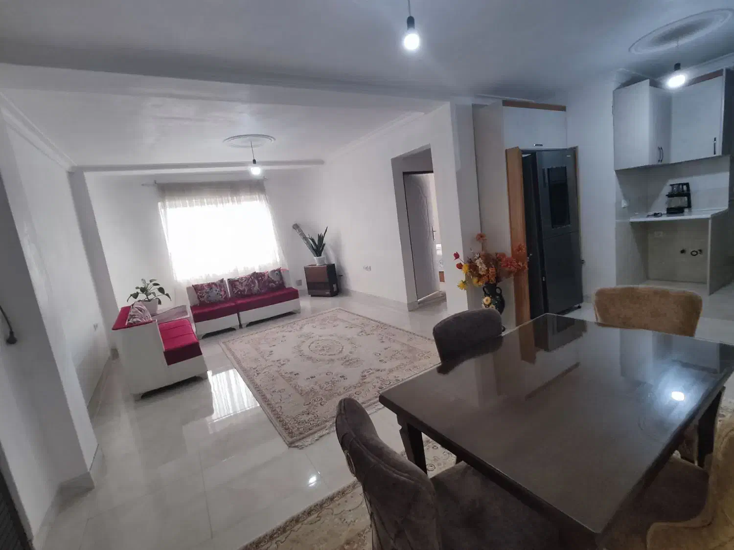 اجاره روزانه/ ماهانه واحد نوساز 75 متری تنکابن|اجارهٔ کوتاه‌مدت آپارتمان و سوئیت|تنکابن, |دیوار