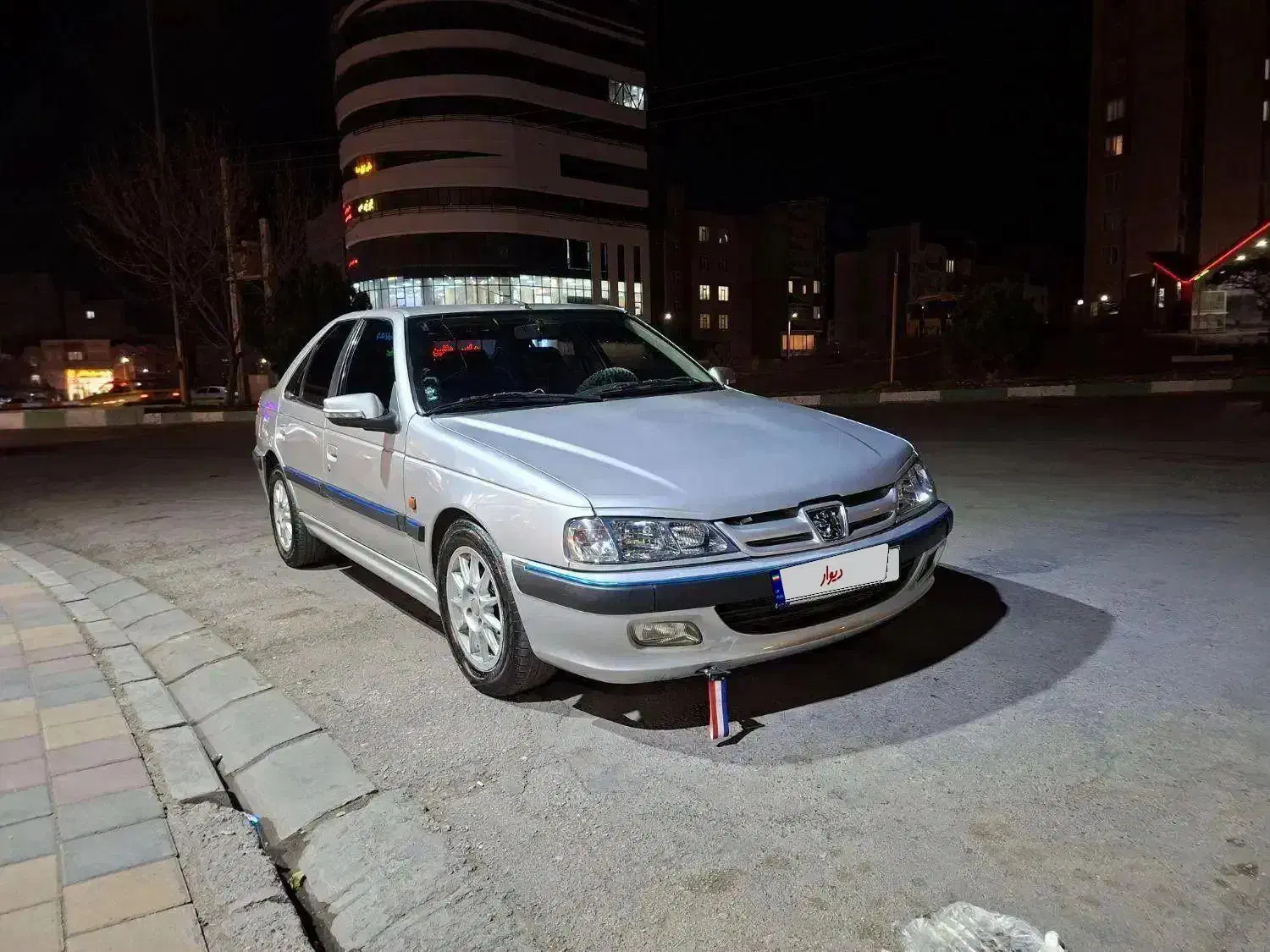 پژو پارس|خودرو سواری و وانت|اردبیل, |دیوار