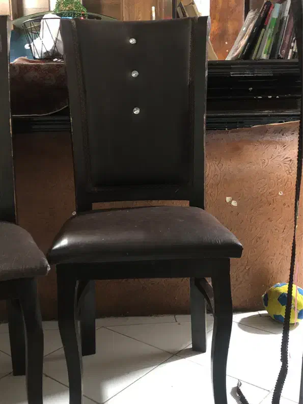 صندلی ناهار خوری|صندلی و نیمکت|مشهد, نیروی هوایی|دیوار