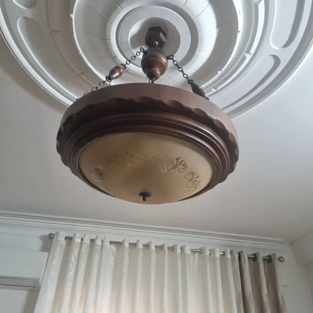 یک جفت لوستر چوبی|لوستر و چراغ آویز|لاهیجان, لیالستان|دیوار