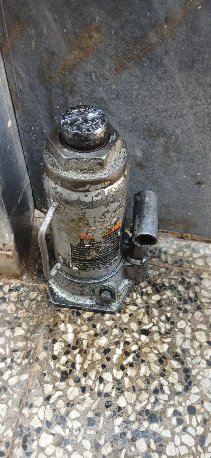 جک روغنی ۱۲ تن|قطعات یدکی و لوازم جانبی|زابل, |دیوار