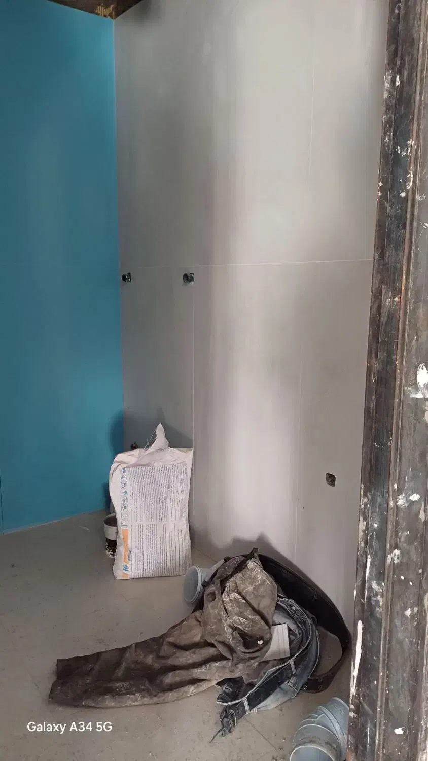 کاشیکار|خدمات پیشه و مهارت|گلبهار, شهر جدید گلبهار|دیوار