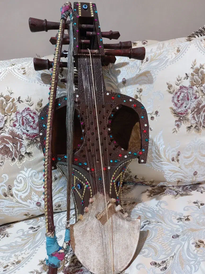 ساخت سروز چپ دست و راست دست|سازهای سنتی|سراوان, |دیوار