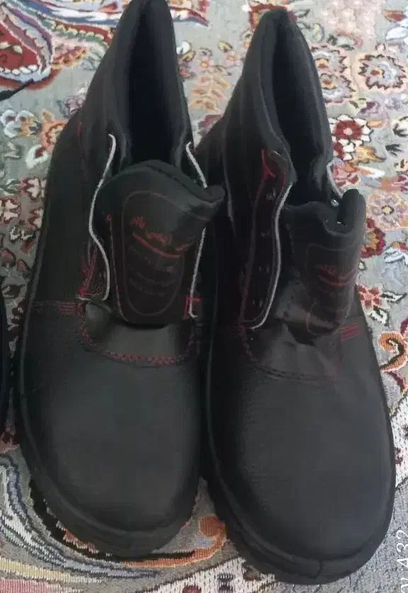 کفش کار ایمنی|کیف، کفش، کمربند|فارسان, |دیوار