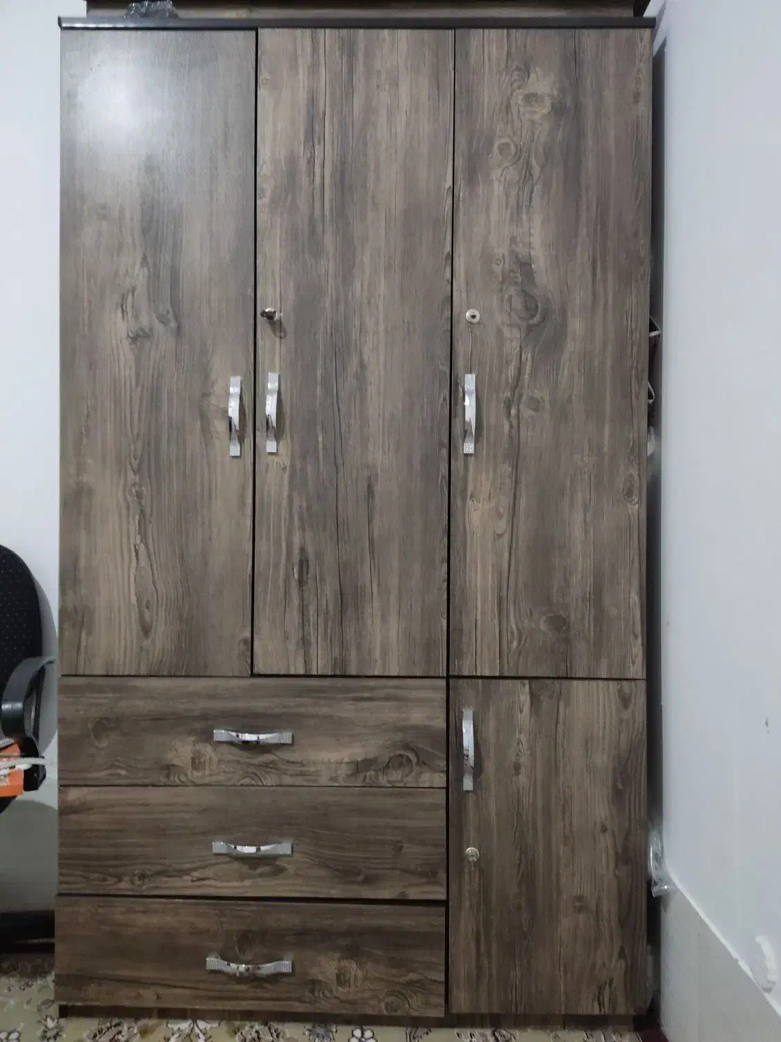 کمد|جاکفشی، کمد، دراور|بیضا, |دیوار