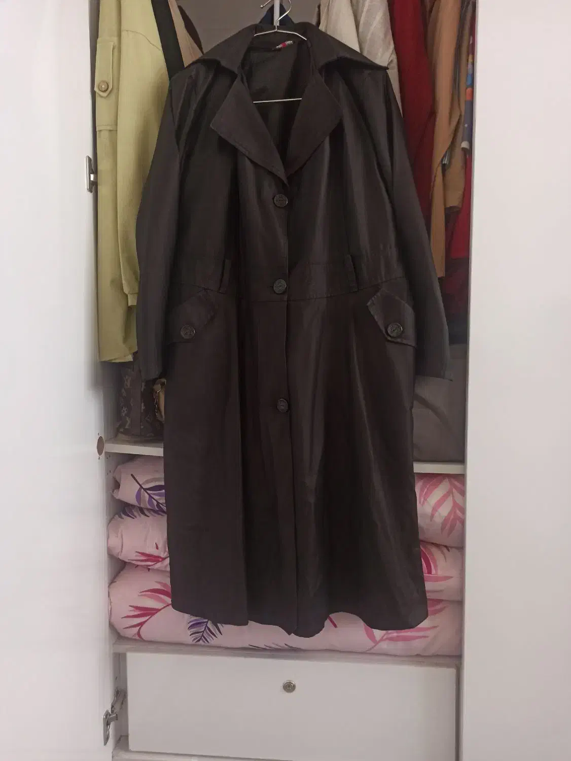 بارونی بلند|لباس|شاهین‌شهر, مخابرات (شهید بهشتی)|دیوار