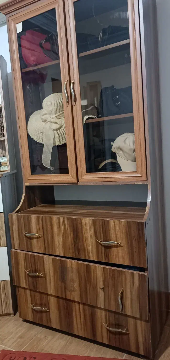 کمد|جاکفشی، کمد، دراور|رشت, رودباری|دیوار