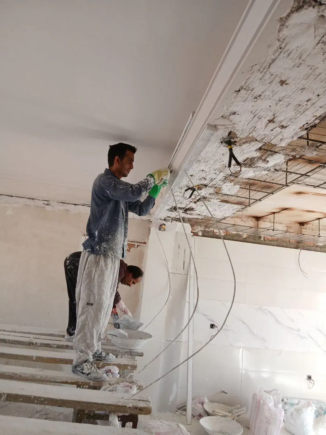 گچ کاری|خدمات پیشه و مهارت|بومهن, |دیوار