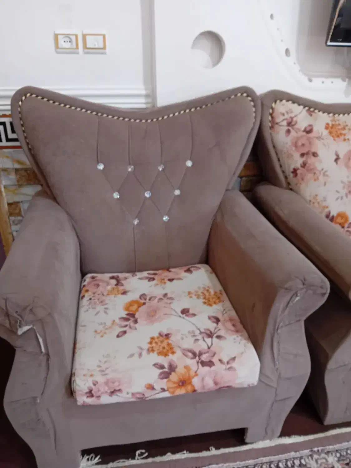 مبل|مبلمان خانگی و میز عسلی|مزرعه کتول, |دیوار