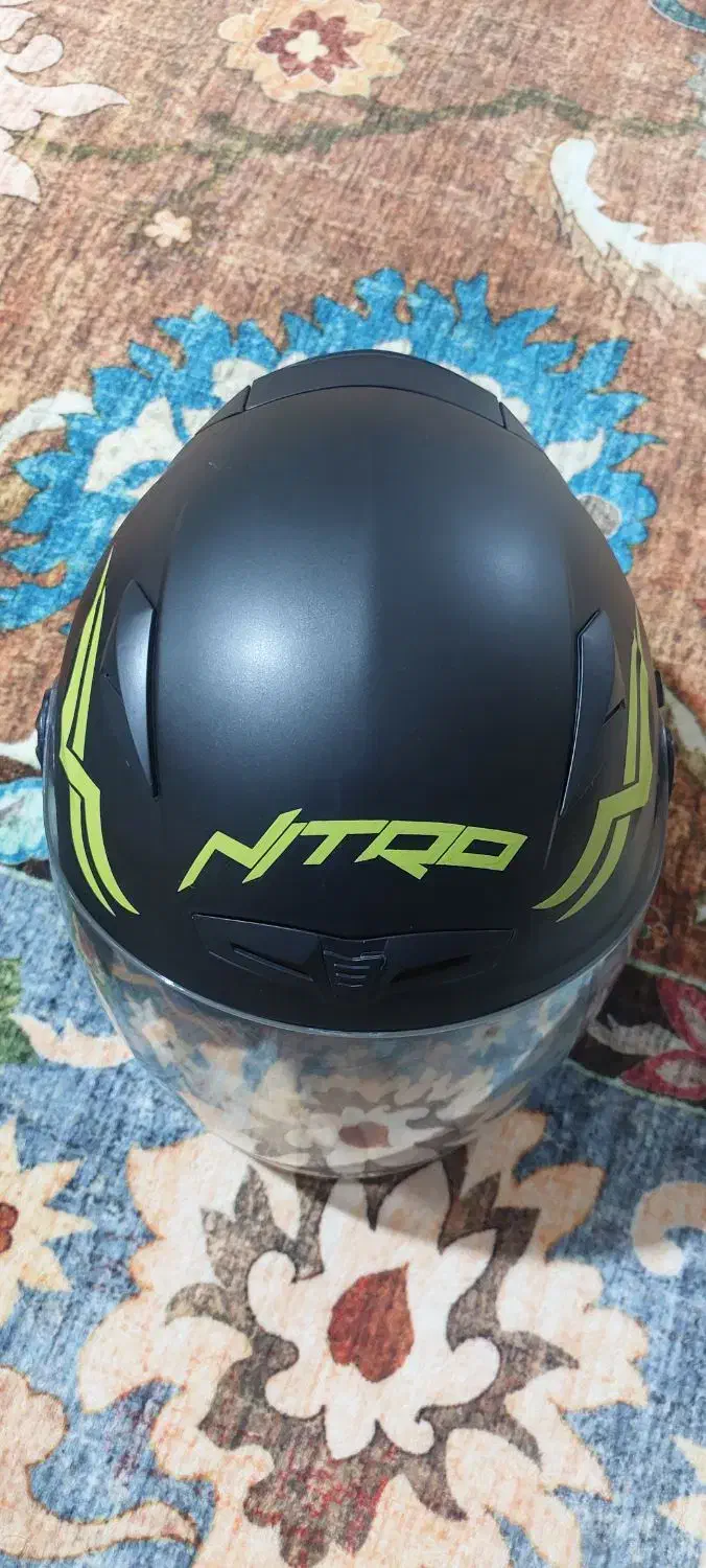 دستکش|لباس|بروجرد, |دیوار