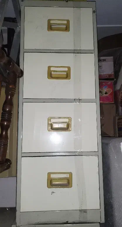 فایل چهار کشو قفل دار فلزی اداری|دفتر کار|کرمانشاه, |دیوار