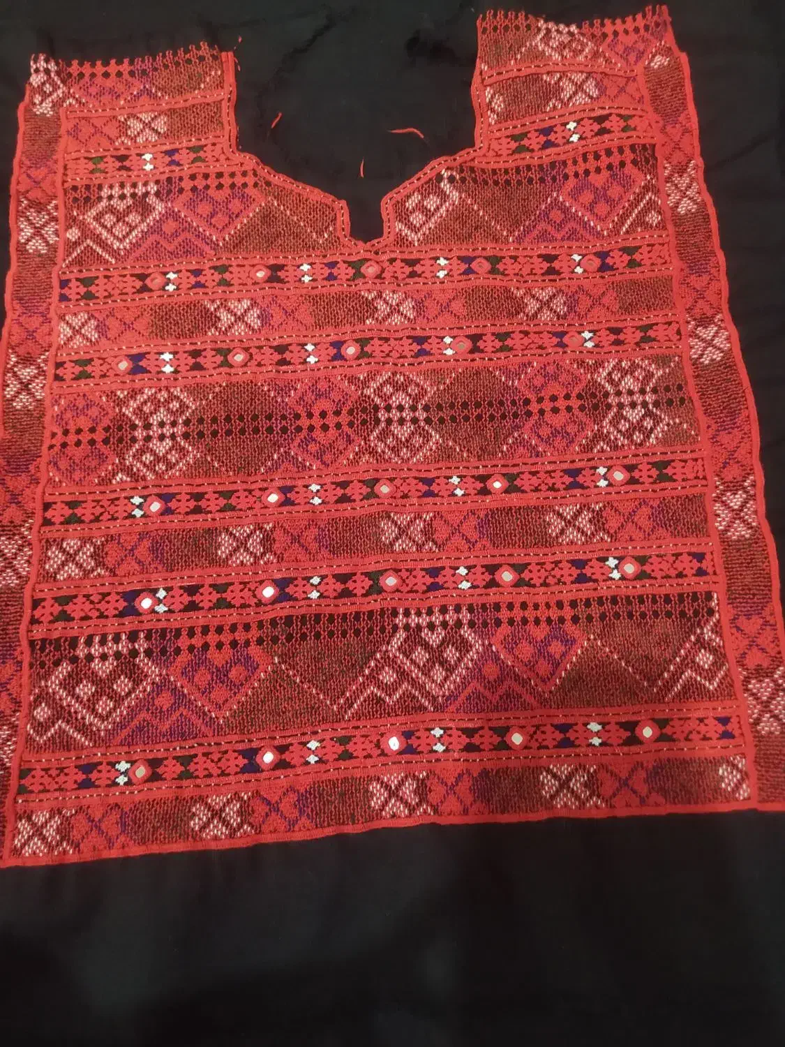 زیاستین کش وجوک وپریوال|لباس|خاش, |دیوار