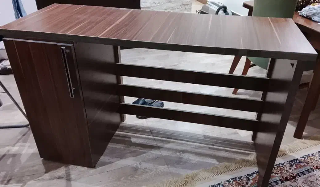 میز مطالعه و صندلی چرخدار|میز تحریر و کامپیوتر|تالش, تالش|دیوار