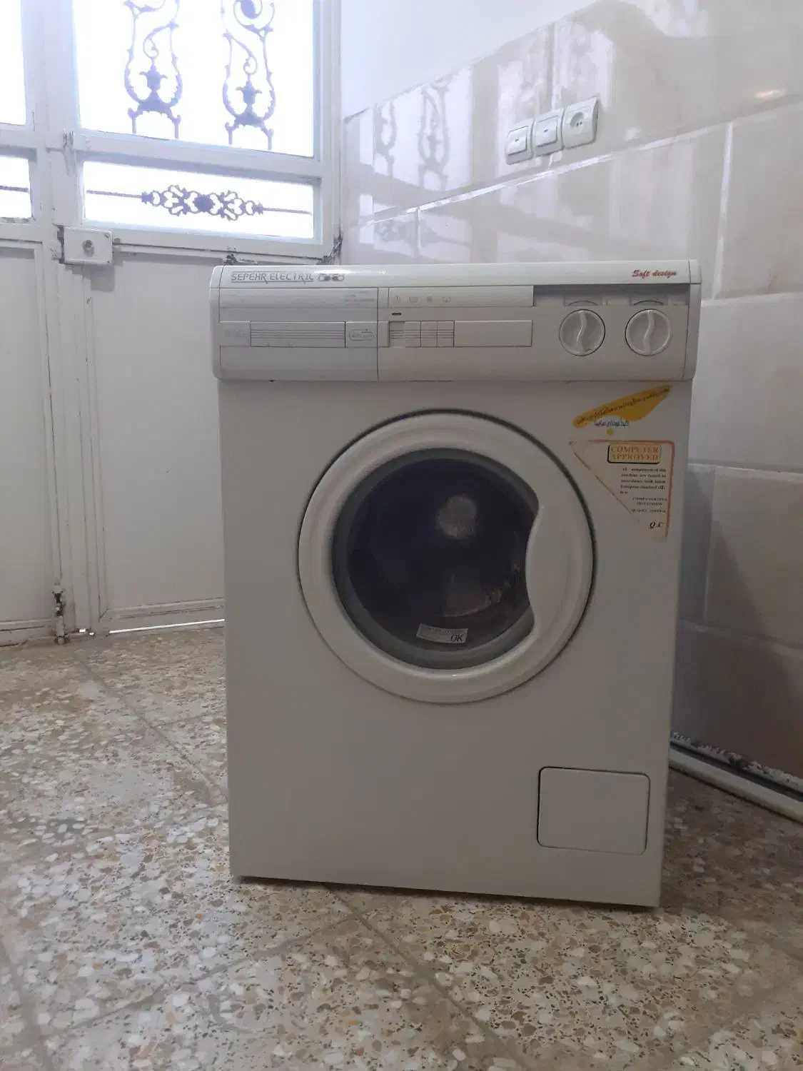 لباسشویی الکترواستیل۶کیلویی|ماشین لباسشویی و خشک‌کن لباس|محمدشهر, جعفرآباد|دیوار