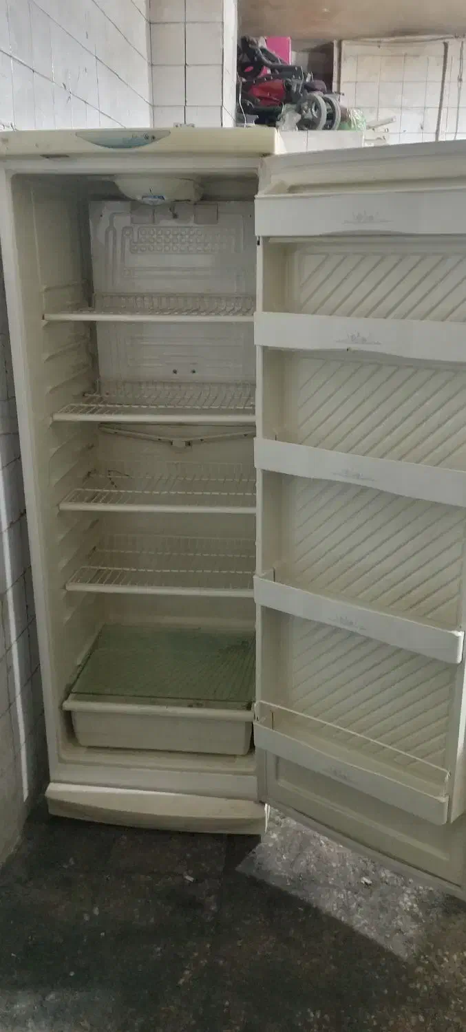 یخچال|یخچال و فریزر|تهران, مقدم|دیوار