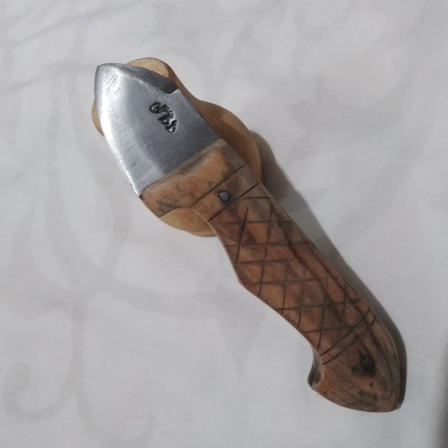 چاقو کهنه کلکسیونی|کلکسیون اشیاء عتیقه|مشکیندشت, |دیوار