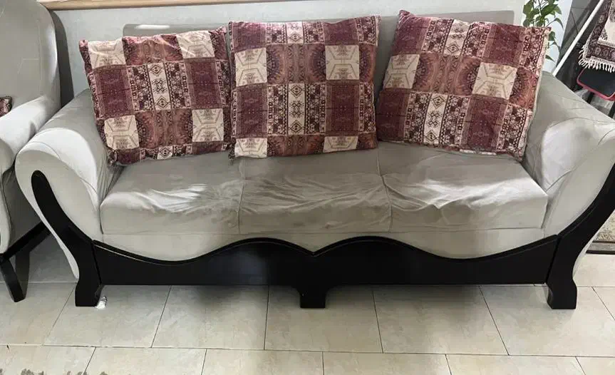 کاناپه ۳نفره|مبلمان خانگی و میز عسلی|رشت, انصاری|دیوار