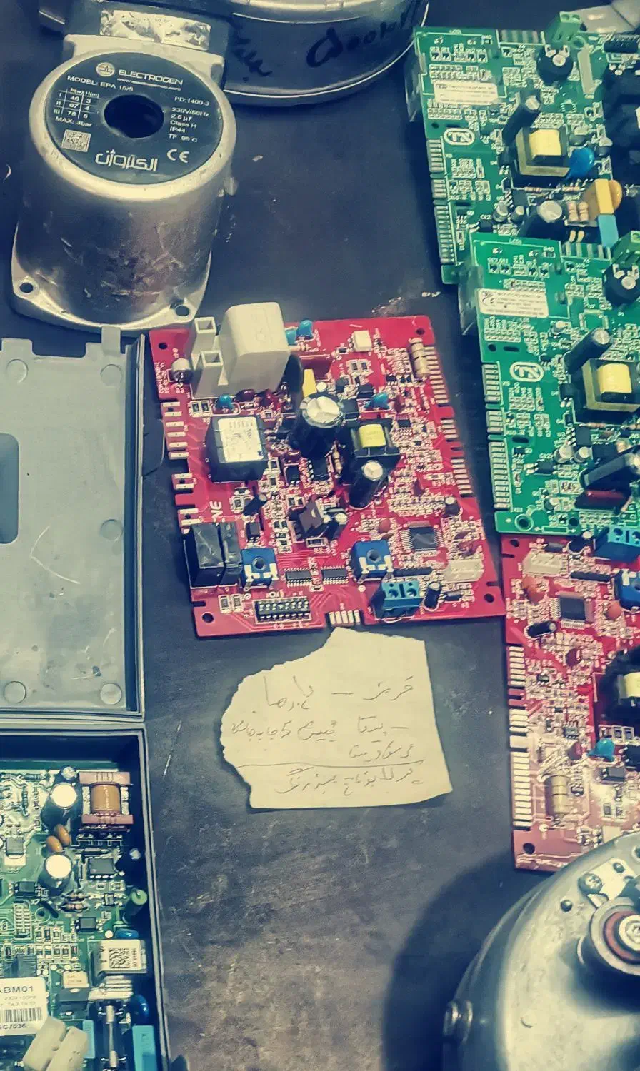 پمپ سیرکولاسیون و ابدان پکیج  برد پکیج|آبگرمکن، پکیج، شوفاژ|اصفهان, شاه پسند|دیوار