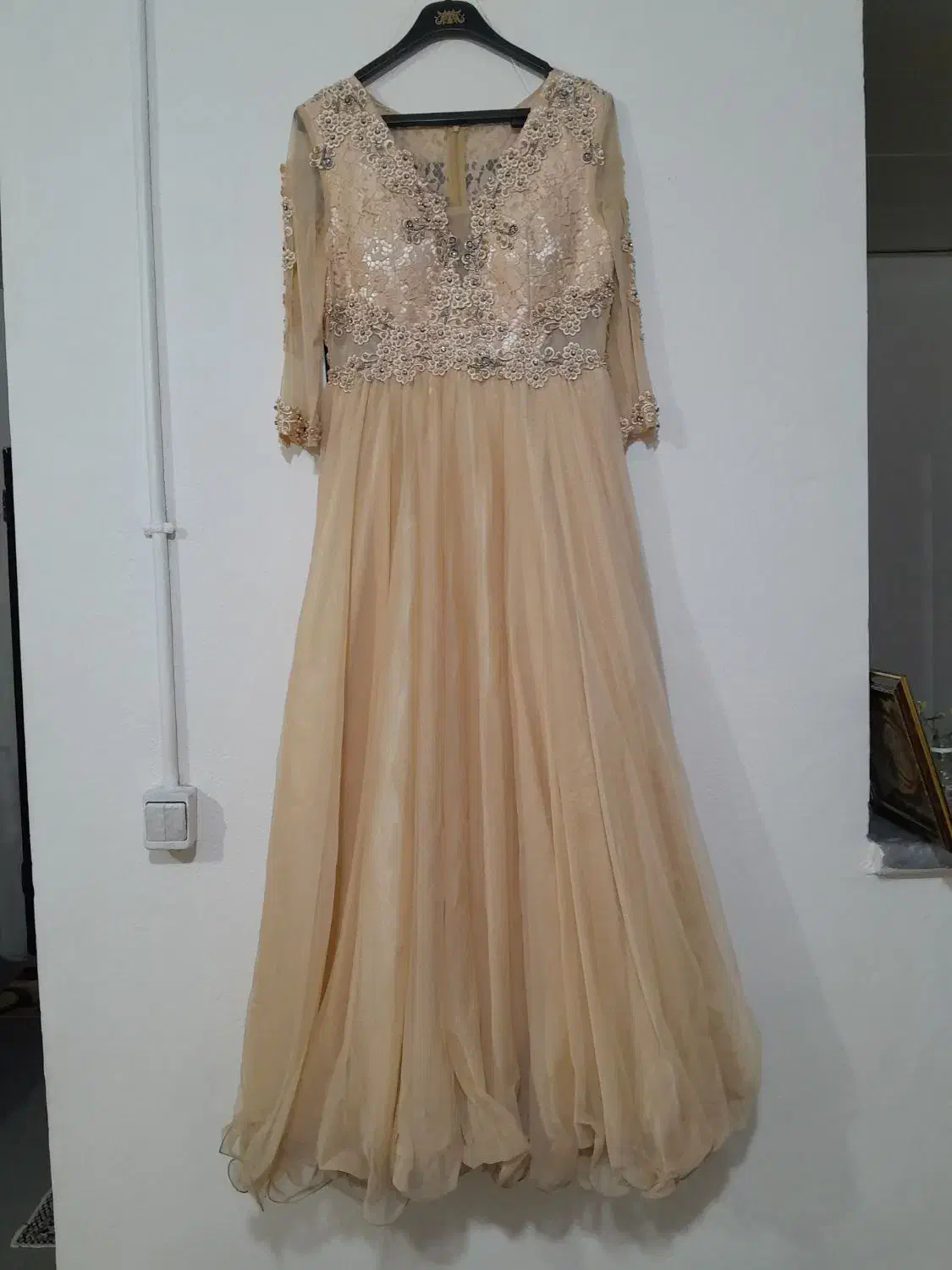 لباس مجلسی کاملا نو سایز۴۲ بدون هیچ پارگی زیپ سالم|لباس|پاکدشت, پاکدشت (مامازند)|دیوار