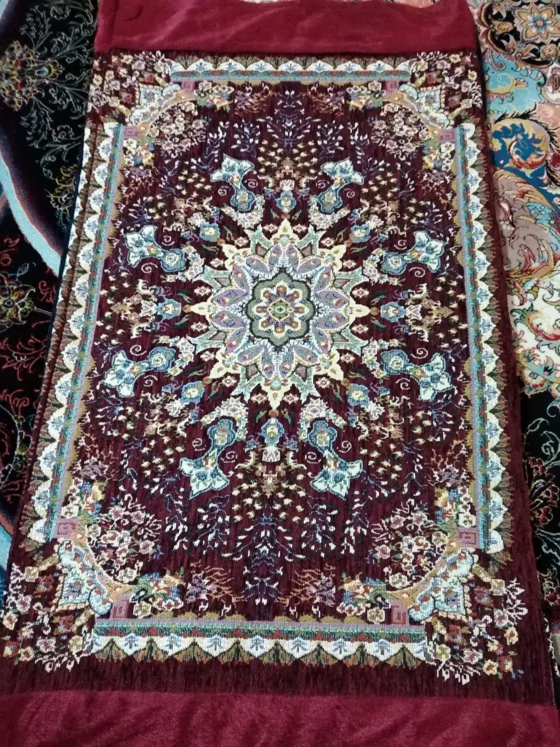 انواع روبالشتی لوله‌ای و چهار گوش یا نازبالشت|رختخواب، بالش، پتو|قرچک, باقرآباد|دیوار