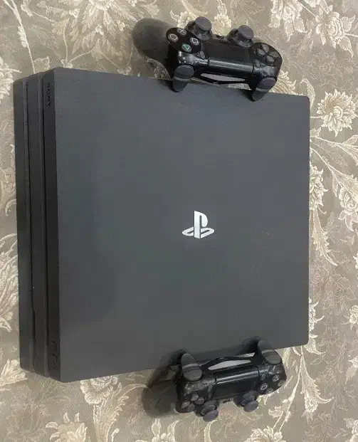 ps4 pro|کنسول، بازی ویدئویی و آنلاین|لامرد, |دیوار