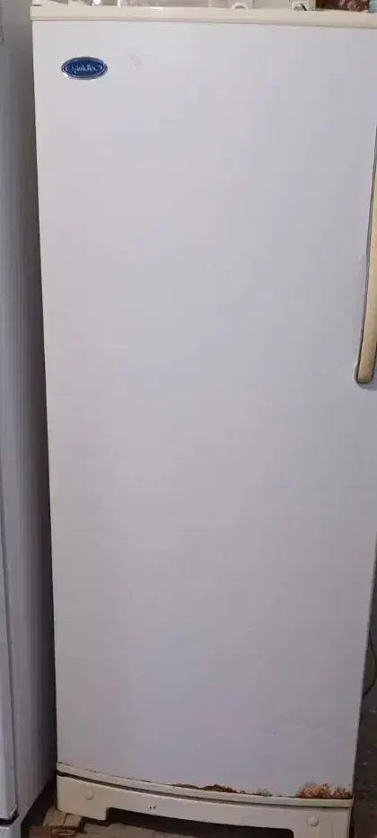 یه عدد فریزر و ماشین لباسشویی تمیز و سالم|ماشین لباسشویی و خشککن لباس|لواسان, |دیوار